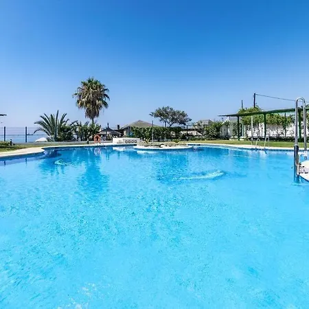 Pie De Playa Con Piscina: Banana Beach.