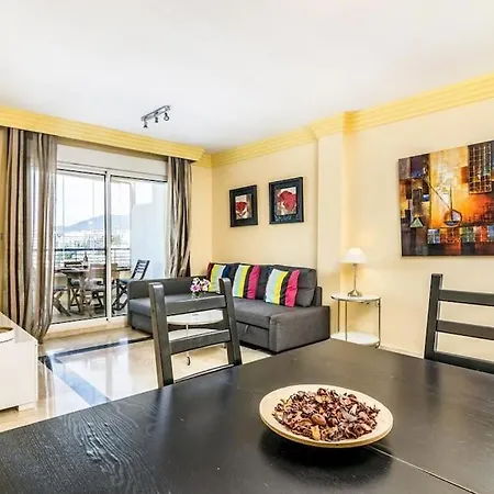 Apartamento Pie De Playa Con Piscina: Banana Beach.